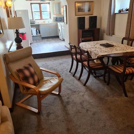 Brown Cow Apartment دالتون-ين-فورنيس المظهر الخارجي الصورة
