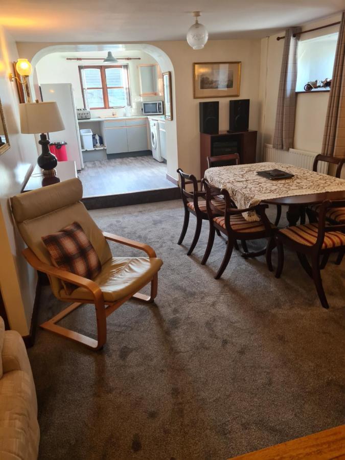 Brown Cow Apartment دالتون-ين-فورنيس المظهر الخارجي الصورة